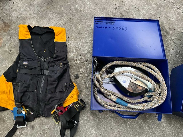 Ikar hps 9,5 valblok met harnas - afbeelding 1 van  7