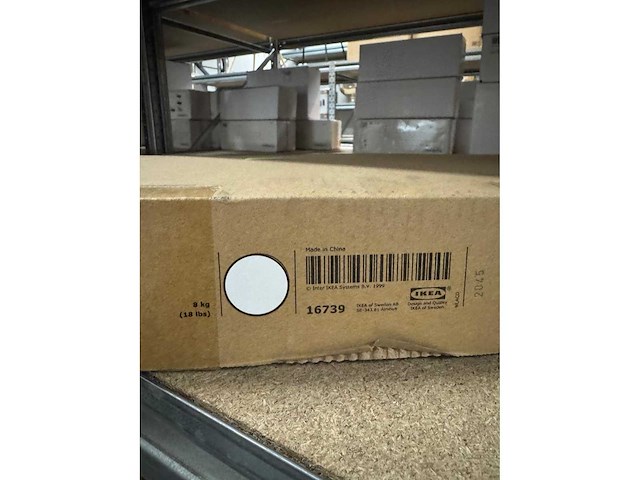 Ikea - pahl - bureau - afbeelding 4 van  4