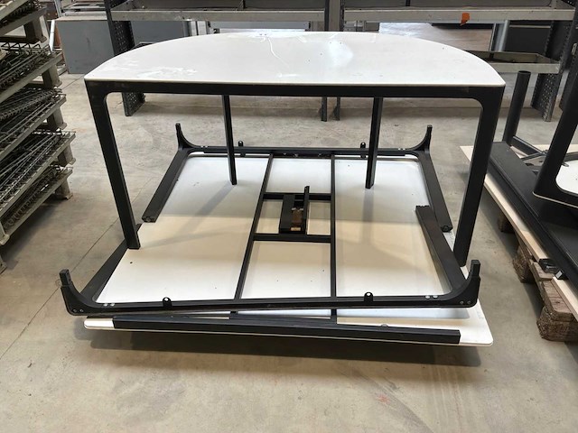 Ikea bekant bureautafel (2x) - afbeelding 3 van  4