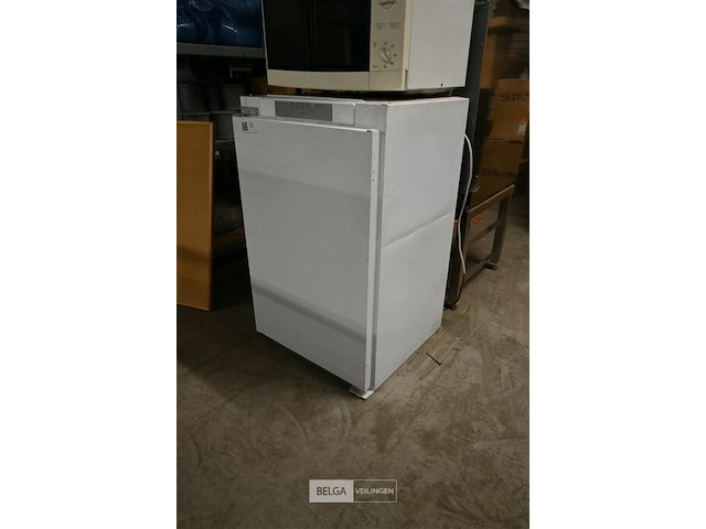 Ikea frostig vrieskast - afbeelding 1 van  5