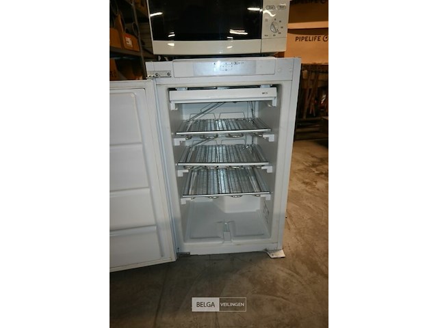 Ikea frostig vrieskast - afbeelding 2 van  5