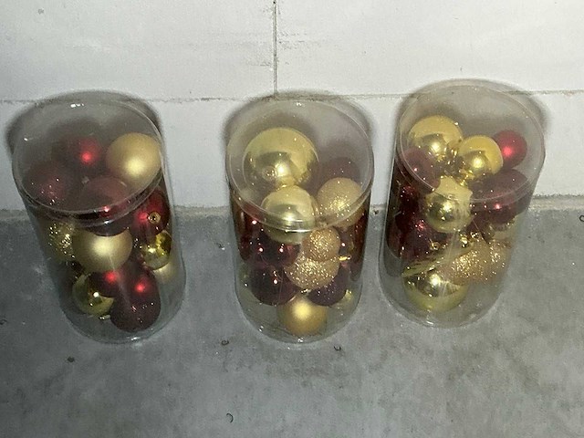 Ikea kallax 2x2 kast (3x) - afbeelding 7 van  11