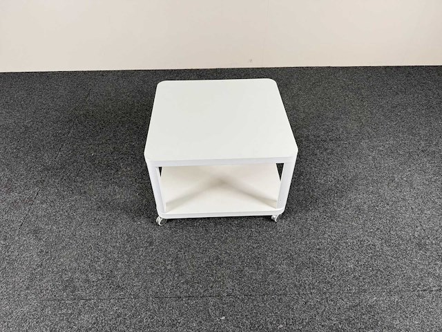 Ikea tingby - verrijdbare salontafel - salontafel - afbeelding 1 van  5
