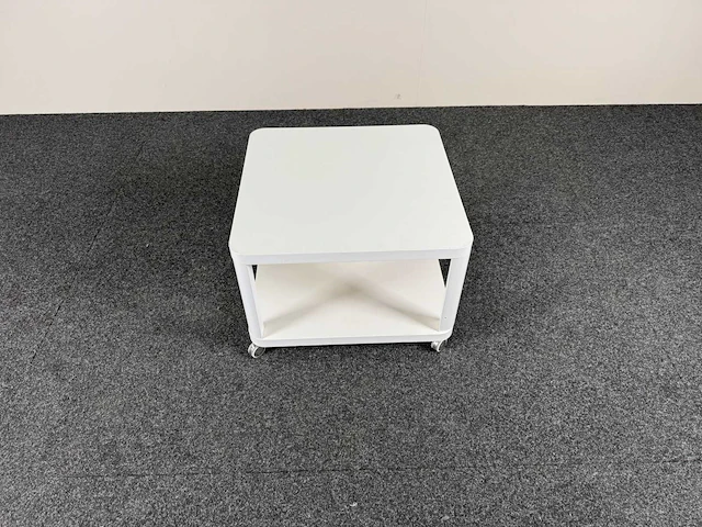 Ikea tingby - verrijdbare salontafel - salontafel - afbeelding 1 van  5