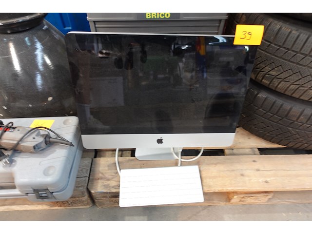 Imac met toetsenbord en muis - afbeelding 1 van  4