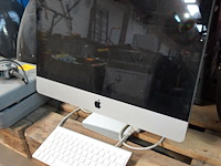Imac met toetsenbord en muis - afbeelding 3 van  4