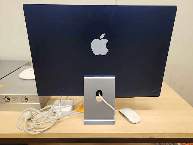 Imac model a2439 - afbeelding 2 van  3