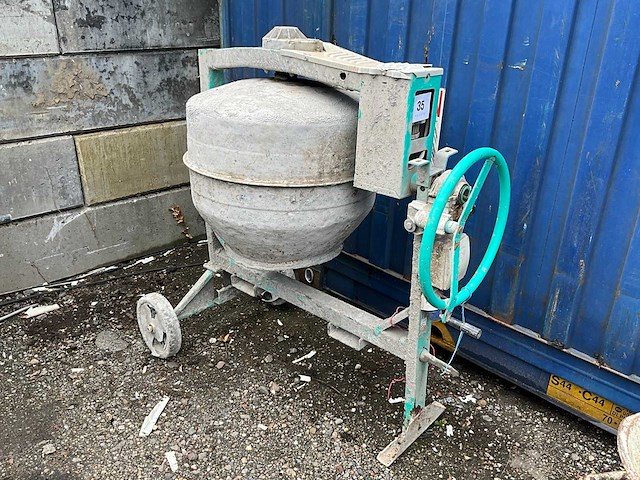 Imer syntesi s- el verrijdbare betonmolen - afbeelding 2 van  3