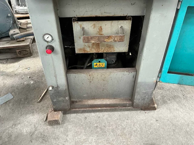 Imet sirio 350 afkortcirkelzaagmachine - afbeelding 2 van  9