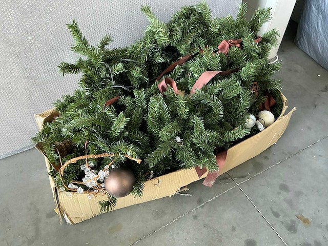 Imitatie kerstboom - afbeelding 2 van  2