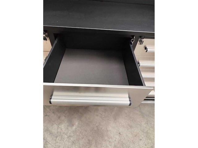 Impe - werkbank - afbeelding 5 van  6