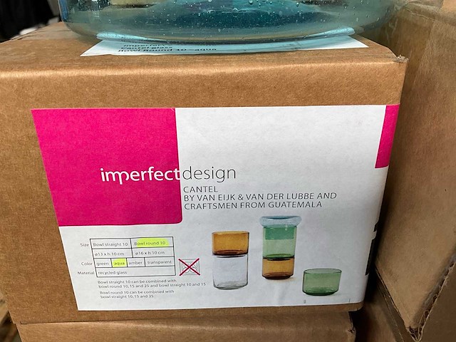 Imperfectdesign bowl ?16 x 10cm hoog aqua (22x) - afbeelding 1 van  1