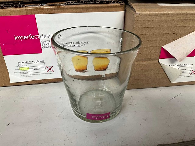 Imperfectdesign drinkglazen set van 4 stuks (4x) - afbeelding 2 van  7