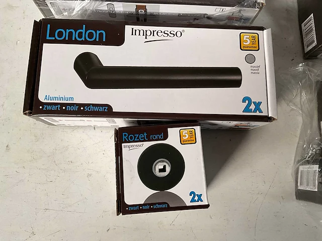 Impresso london set deurbeslag zwart aluminium (8x) - afbeelding 2 van  6