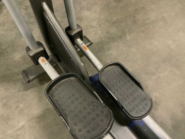 Impuls v10 elliptical crosstrainer - afbeelding 3 van  6