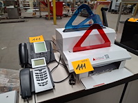 Inbindmachine + telefoons - afbeelding 1 van  3