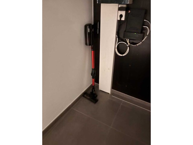 Inboedel baby float wegens faillissement - afbeelding 8 van  16