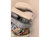 Inboedel baby float wegens faillissement - afbeelding 16 van  16