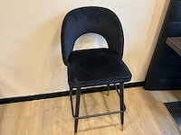 Inboedel broodjeszaak stoelen & tafels - afbeelding 5 van  6