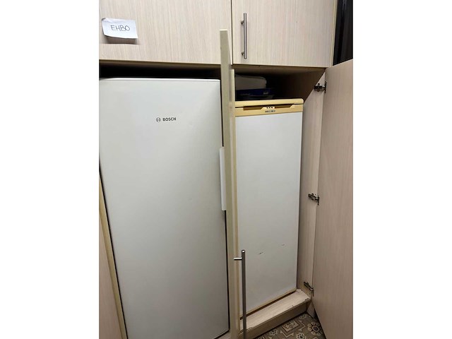 Inboedel café nen hoek af - afbeelding 11 van  28