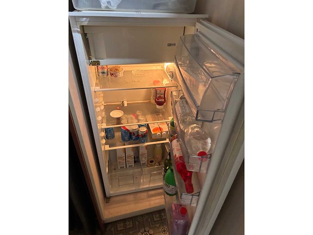 Inboedel café nen hoek af - afbeelding 15 van  28