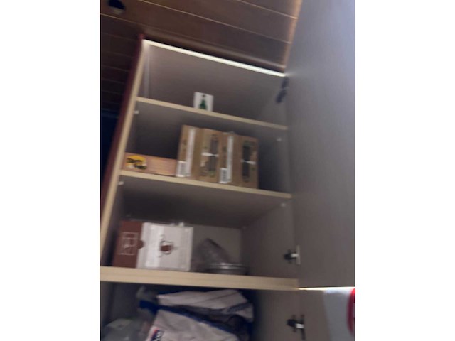 Inboedel café nen hoek af - afbeelding 13 van  28