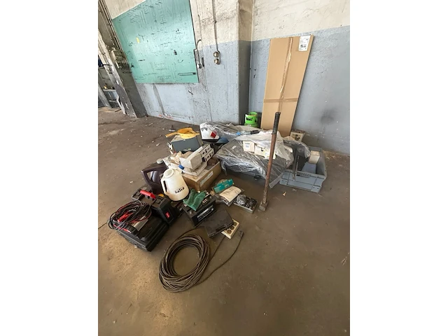 Inboedel garage - afbeelding 3 van  58
