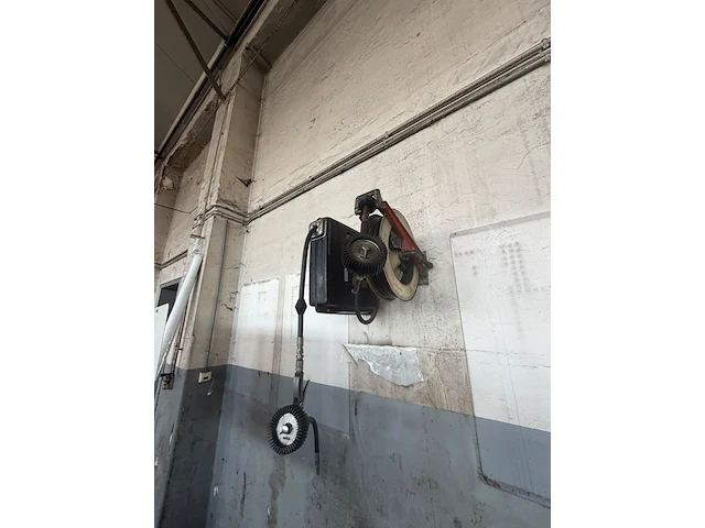 Inboedel garage - afbeelding 7 van  58