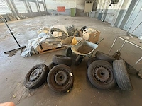 Inboedel garage - afbeelding 8 van  58