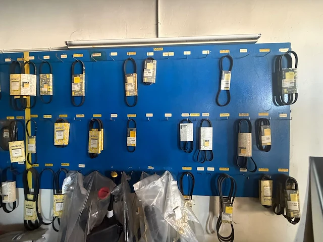 Inboedel garage - afbeelding 27 van  58