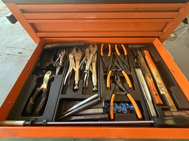 Inboedel garage - afbeelding 34 van  58