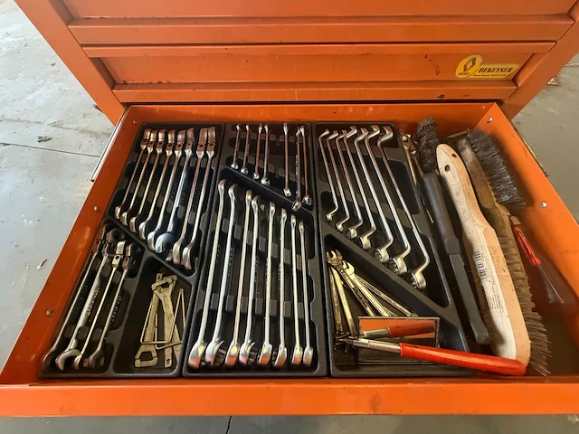 Inboedel garage - afbeelding 56 van  58