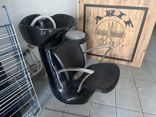 Inboedel kapsalon a&n wegens faillissement - afbeelding 3 van  7