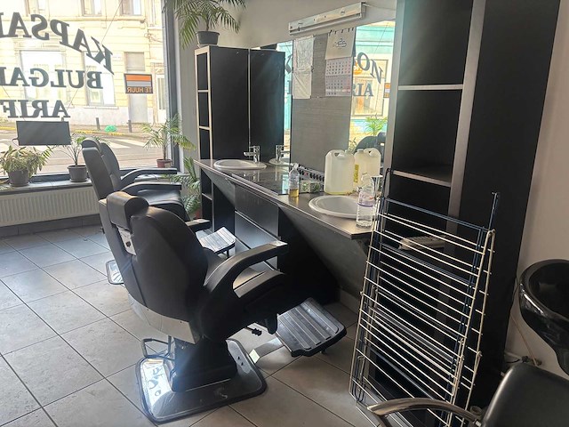 Inboedel kapsalon a&n wegens faillissement - afbeelding 10 van  19