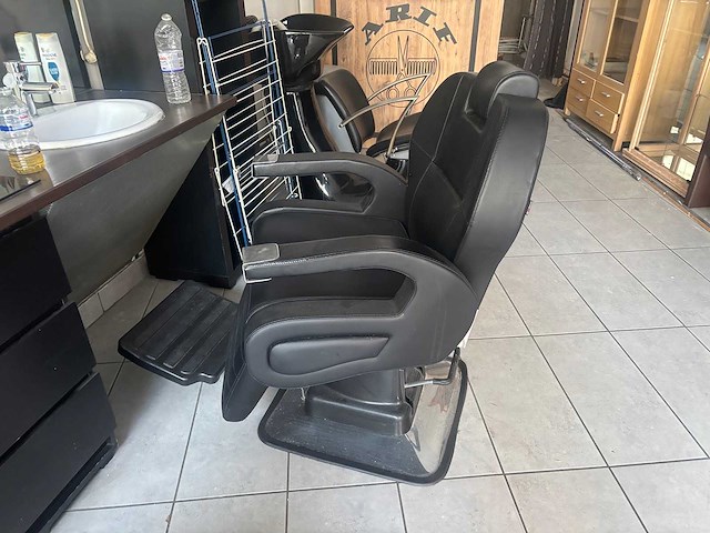 Inboedel kapsalon a&n wegens faillissement - afbeelding 11 van  19
