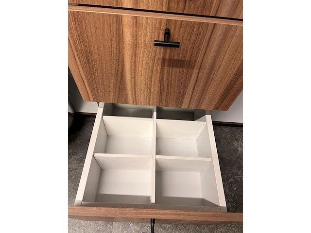 Inboedel kapsalon - afbeelding 11 van  30