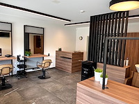 Inboedel kapsalon - afbeelding 22 van  30