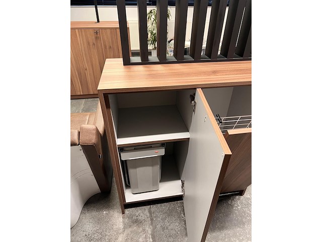 Inboedel kapsalon - afbeelding 29 van  30