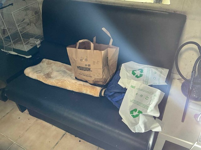 Inboedel shisha café wanassa wegens faillissement - afbeelding 43 van  47