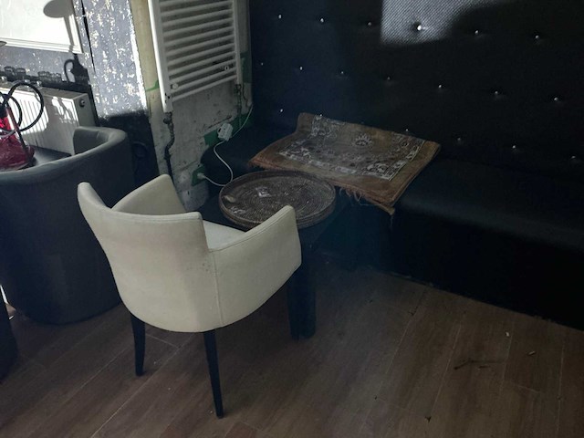 Inboedel shisha café wanassa wegens faillissement - afbeelding 71 van  74