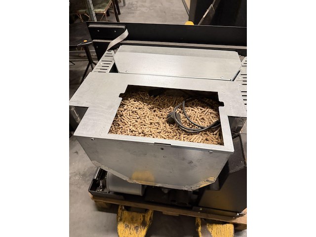 Inbouw pelletkachel - afbeelding 4 van  5