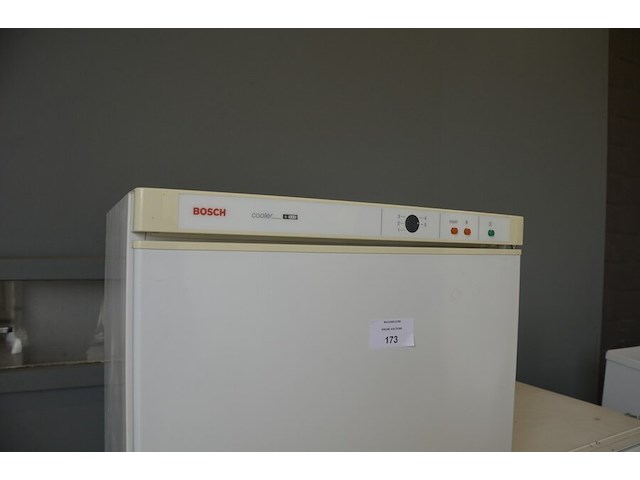 Inbouwkoelkast zaner tafelmodel, inbouwkoelkast, combinatie koelkast/diepvries bosch - afbeelding 9 van  10