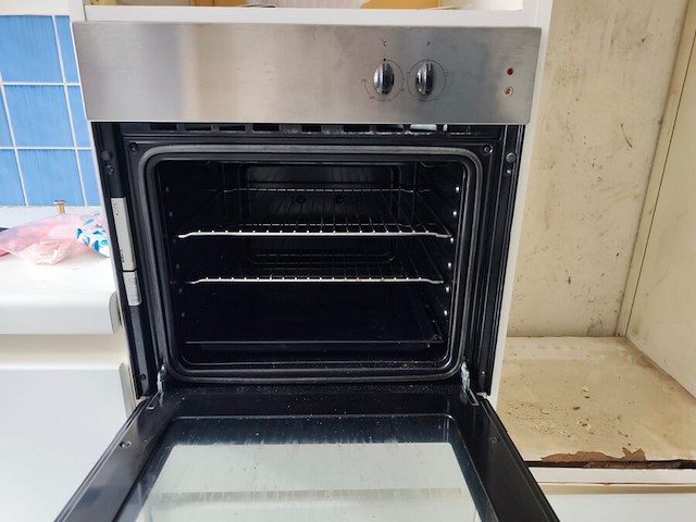 Inbouwoven beko cis302000x, vaatwasmachine aeg 911d51-2t, inbouwfriteuse fes 301e - afbeelding 12 van  13