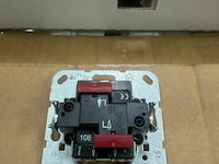 Inbouwschakelaars enkel gira - afbeelding 3 van  3