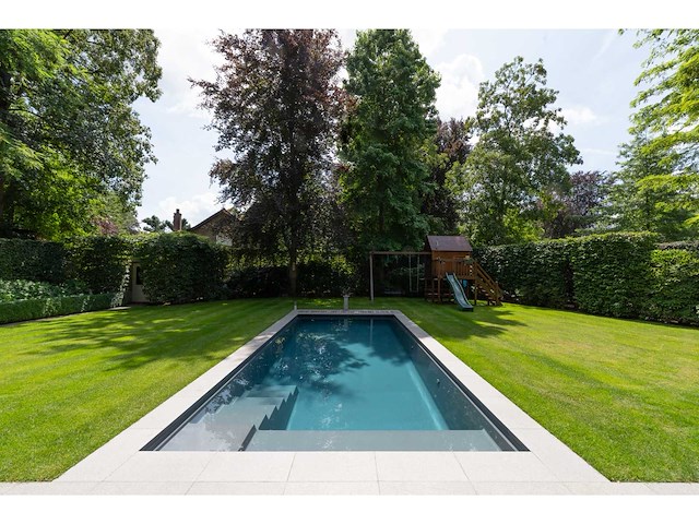 Inbouwzwembad - afbeelding 1 van  4