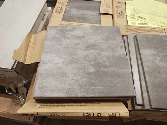 Inca easy taupe mat vloertegel 33,5x33,5 cm 29 m² - afbeelding 1 van  7