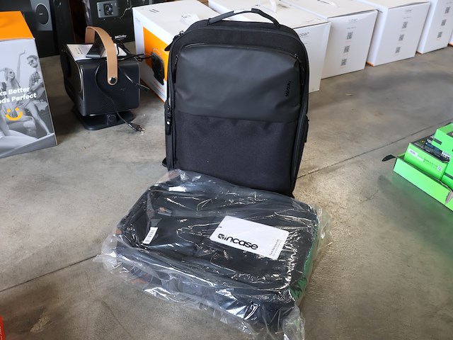 Incase laptoptas (x2) - afbeelding 1 van  4