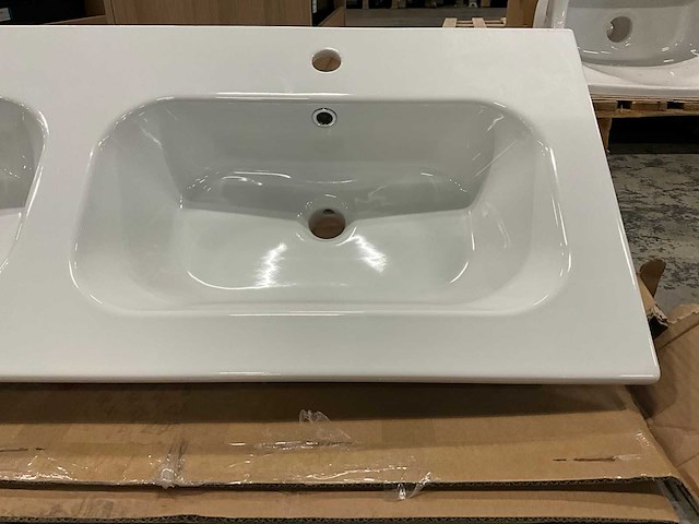 Inda porseleinen dubbele meubelwastafel - afbeelding 2 van  4