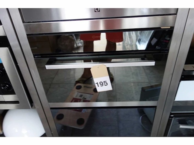 Indesit - sim100 - magnetrons en ovens - afbeelding 1 van  3