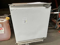 Indesit inbouw koelkast - afbeelding 1 van  4